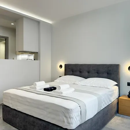 Luxury Downtown α6 * Thessaloniki